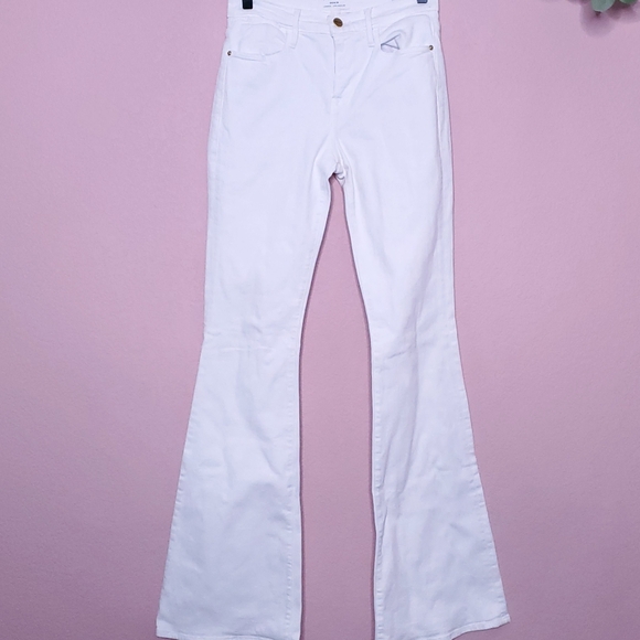 FRAME Denim Le High Flare Jeans in Blanc - Picture 4 of 10